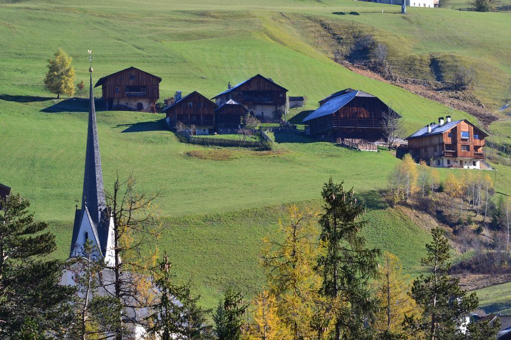 Ciasa Rudiferia Appartamenti In Alta Badia Exteriér fotografie